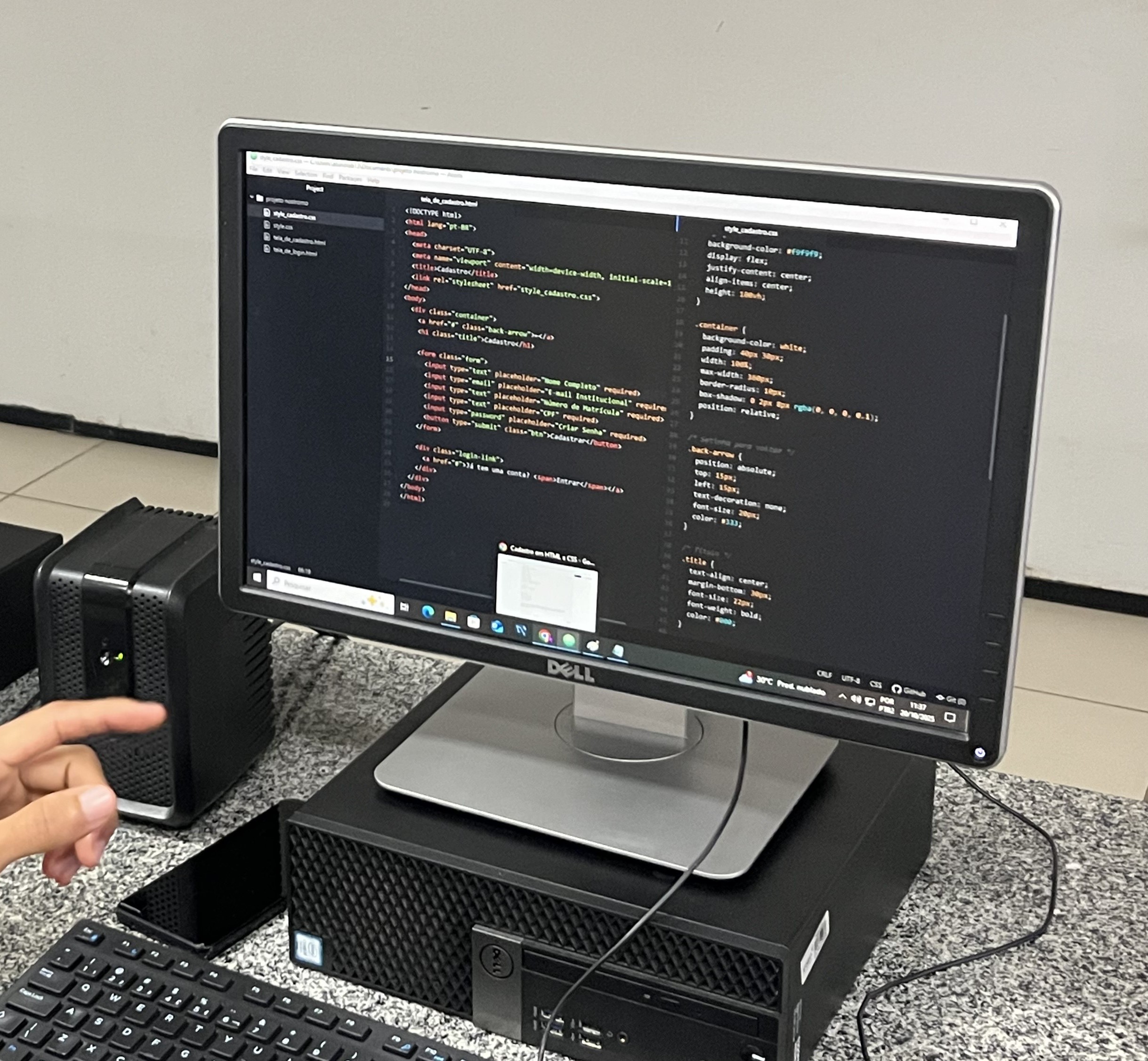 Aula de programação em grupo